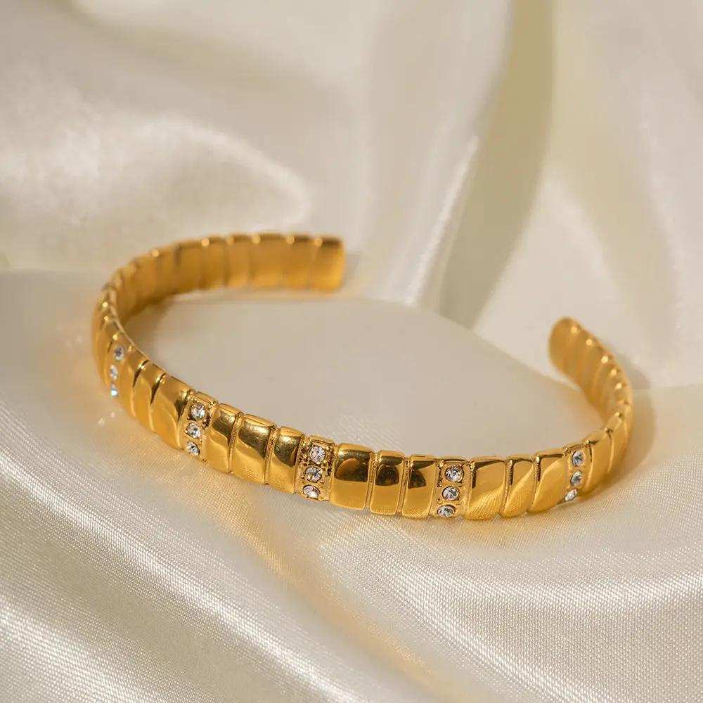 Chic Gold & Stone Bracelet Bangles-Bracelets-NEVANNA