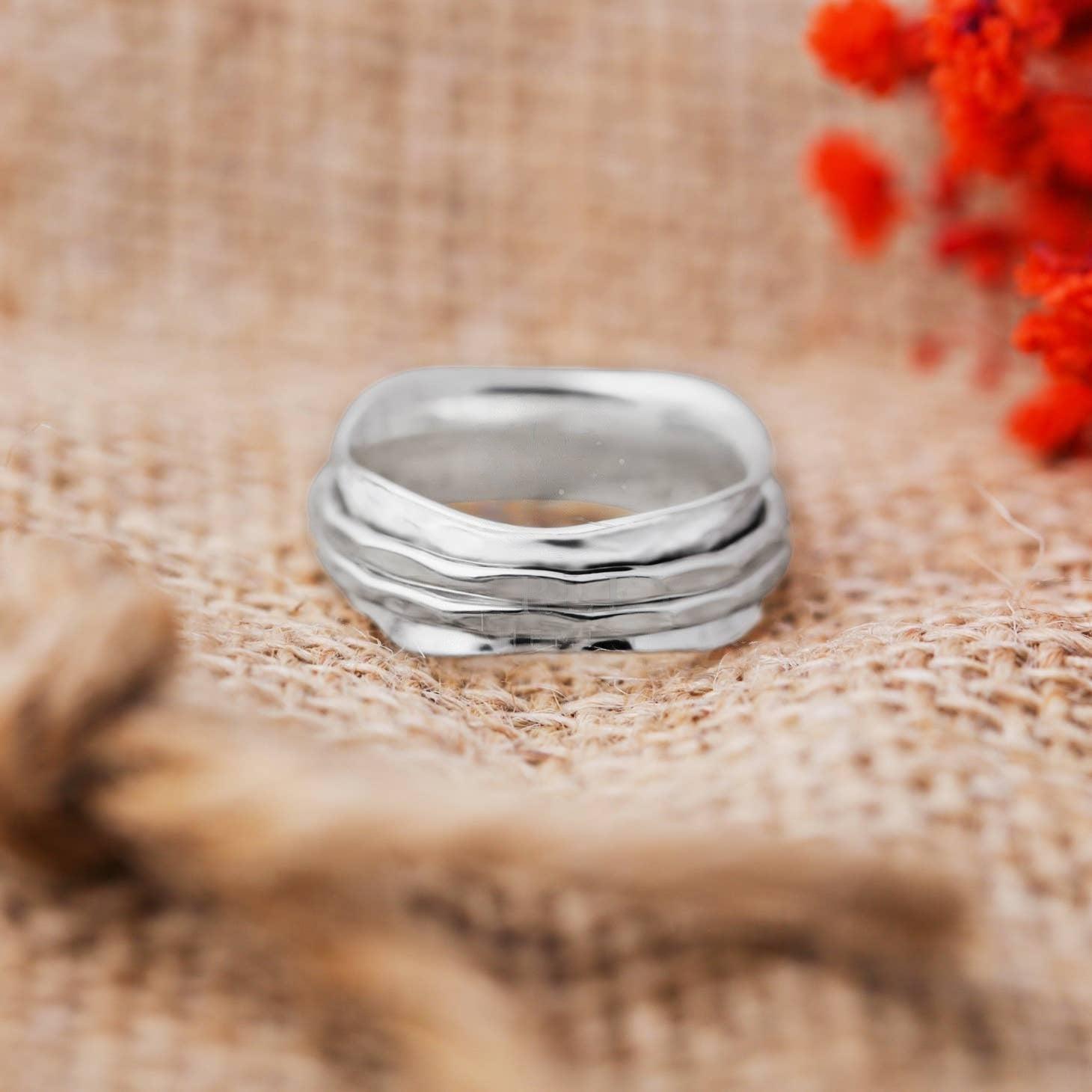 Waves - Spinner Ring-Rings-NEVANNA